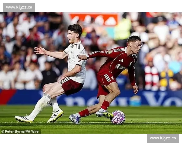 巴贝尔力挺维尔茨：英超适应非坦途，耐心浇灌成长